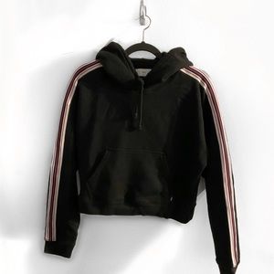 Aritzia - TNA Sweater